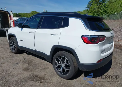 2024 Jeep Compass Limited 4X4 z USA, uszkodzony, nr VIN 3C4NJDCN0RT164821